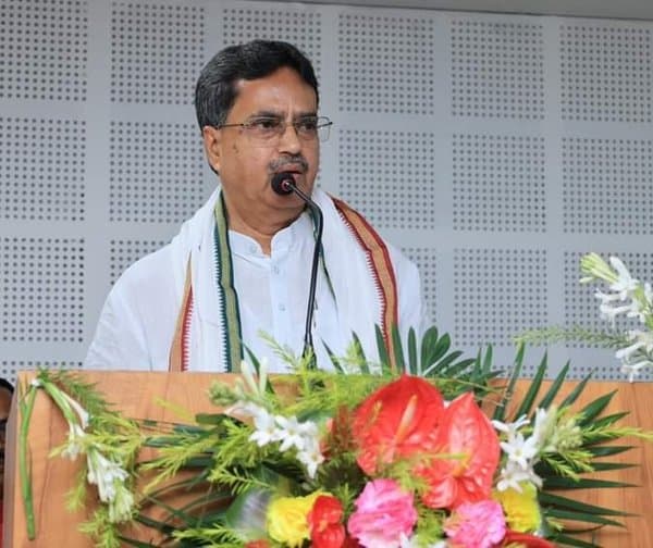 త్రిపుర గ్లోబల్ పైనాపిల్ ఫెస్టివల్ ప్రారంభం - Udayam Digital