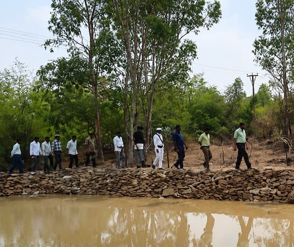 పర్యావరణ హితం: భూగర్భ జలాల పెంపునకు కలెక్టర్ సరికొత్త శ్రీకారం - Udayam Digital