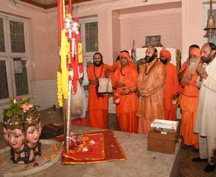 అమర్‌నాథ్ యాత్రలో ‘ఛరీ ముబారక్’ పయనం