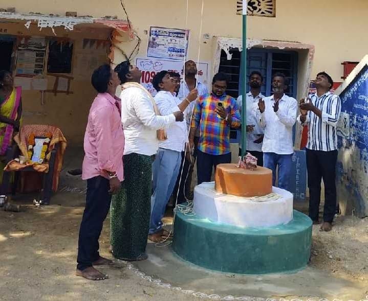 విమోచన దినోత్సవంలో వీరులకు నివాళి - Udayam