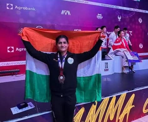 MMAలో సుచికకు చారిత్రక కాంస్య