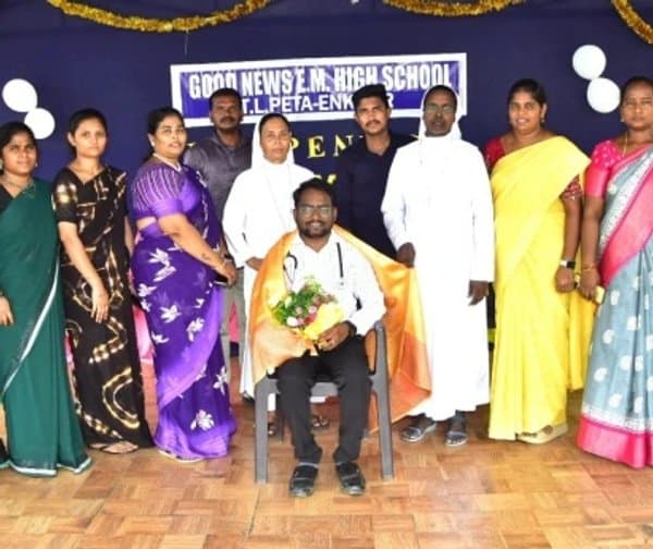 ఏన్కూర్‌లో ఘనంగా వైద్యుల దినోత్సవ వేడుకలు