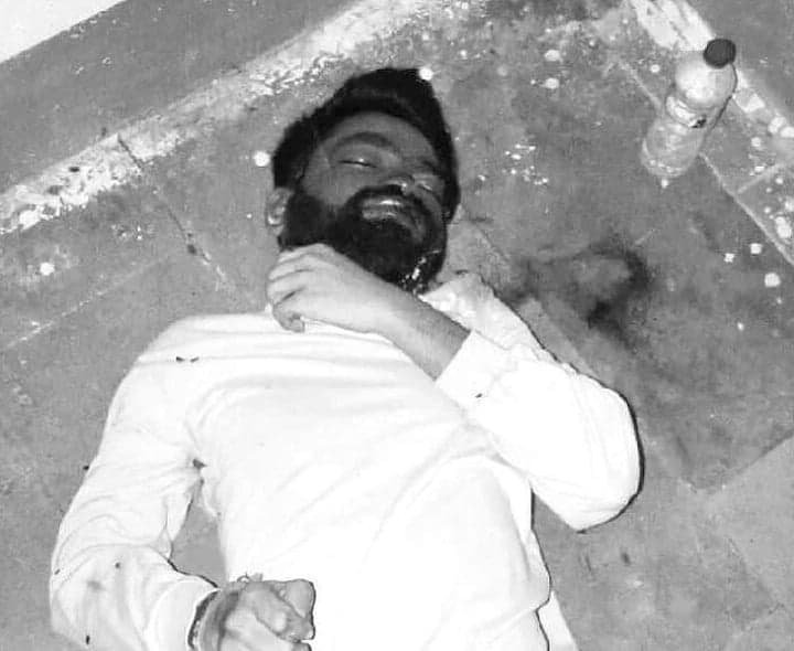 గుర్తు తెలియని వ్యక్తి మృతదేహం - Udayam