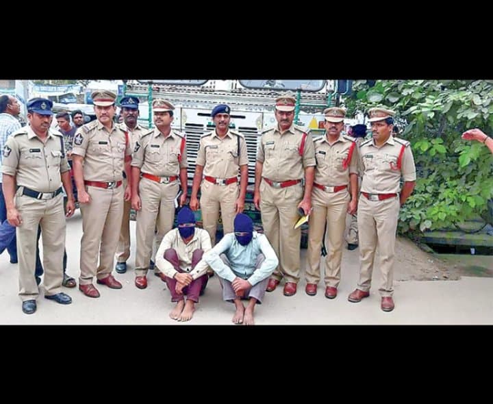 ఏటీఎం చోరీలు.. భద్రతా లోపాలపై ఆందోళన