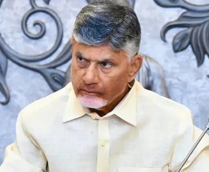కాపు ఎమ్మెల్యేలపై ఆంక్షలు