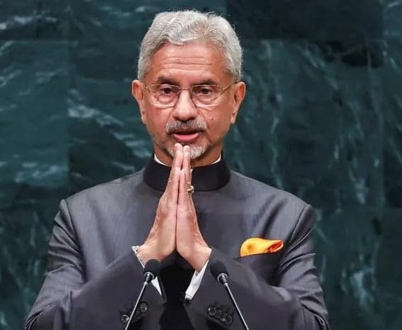 అగాధం అంచున ప్రపంచం: జైశంకర్