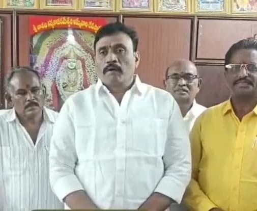 పిడుగురాళ్ల వైస్ ఛైర్మన్‌గా జూలకంటి - Udayam