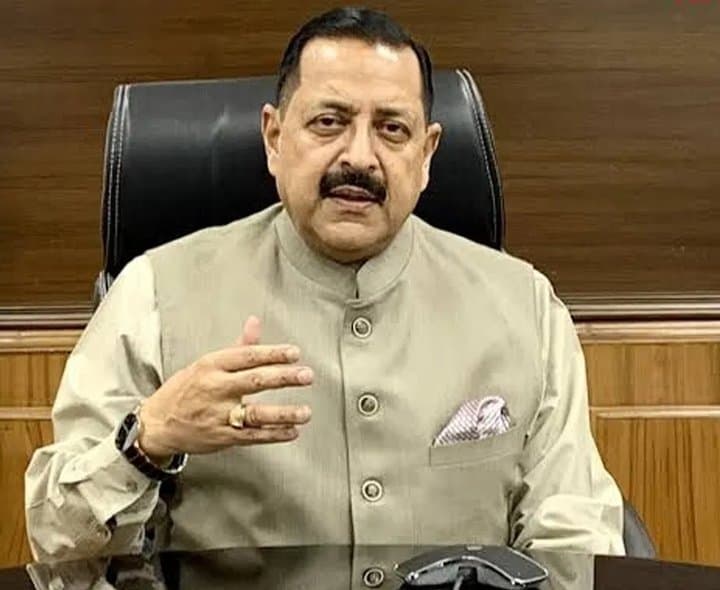 యూపీఏ హయాంలోనూ పేపర్ లీకులు జరిగాయి: జితేంద్ర సింగ్