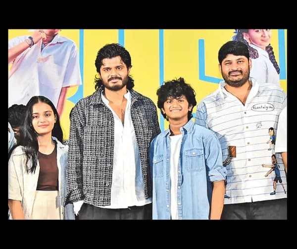 చిన్ననాటి మధుర జ్ఞాపకం 'సమ్మర్‌ హాలిడేస్‌'