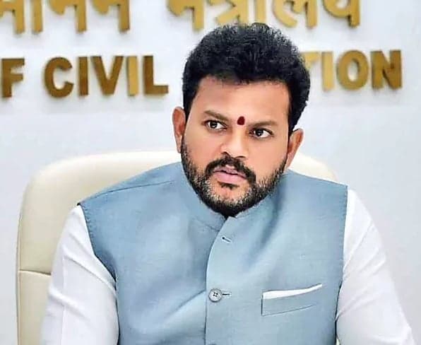 రెండేళ్లలో భారత్‌ తయారీ విమానం.. పౌర విమానయాన మంత్రి