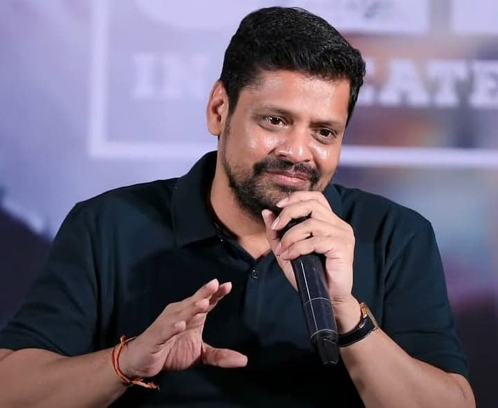 ‘ఇడుపు కాయితం’ లొకేషన్లు గోదావరి జిల్లాలను తలపించాయి: బన్నీవాస్