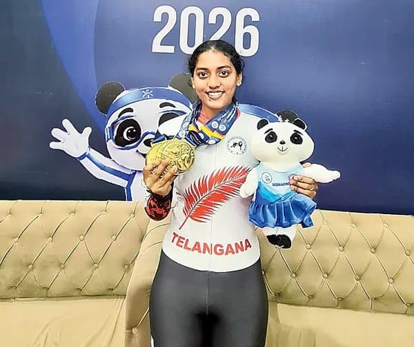 ఐస్ స్కేటింగ్‌లో నయనశ్రీ జాతీయ రికార్డు!