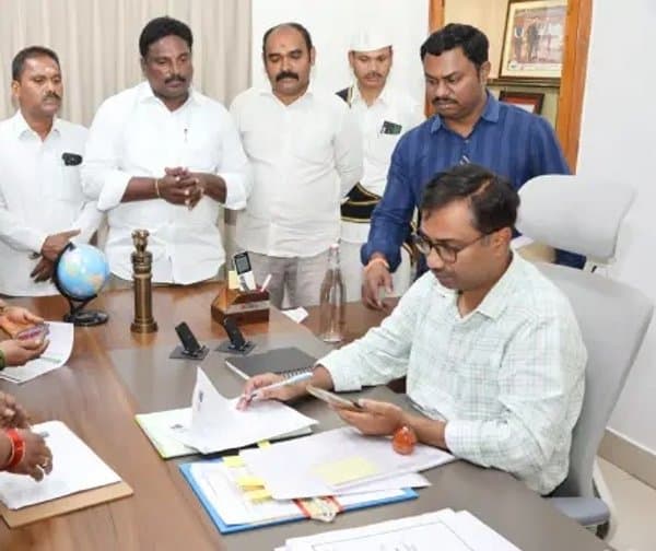 పారదర్శక ఓటరు జాబితా రూపకల్పనే లక్ష్యం - Udayam Digital