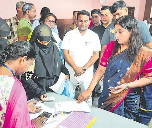 ఓటరు సవరణ ప్రక్రియ గందరగోళం