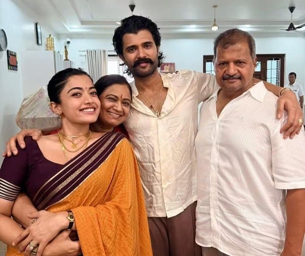 ఇచ్చిన మాట నిలబెట్టుకున్న విజయ్ దేవరకొండ - Udayam Digital