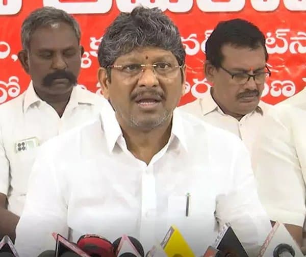ఉద్యోగుల సభ వాయిదా: బొప్పరాజు