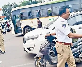 వరంగల్ లో కఠిన ట్రాఫిక్ ఆంక్షలు