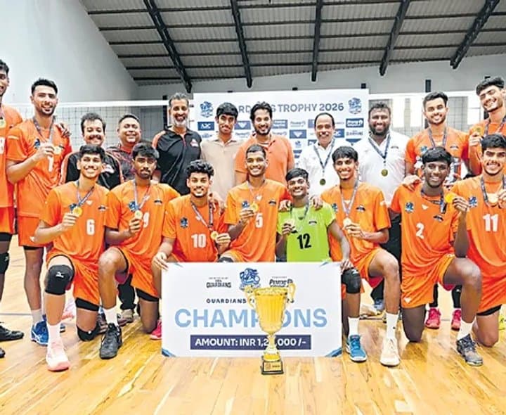 గార్డియన్స్‌ విజేత బ్లాక్‌ హాక్స్‌