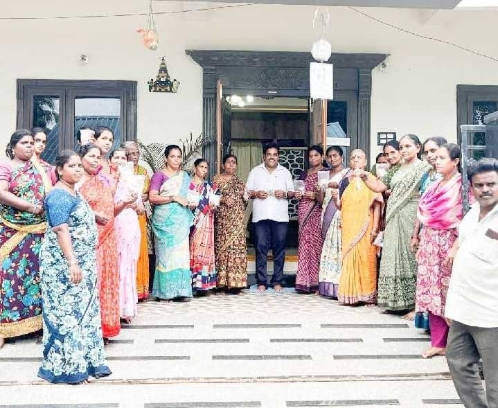 పెరటి తోటల పెంపకంపై విజయలక్ష్మి సూచనలు - Udayam