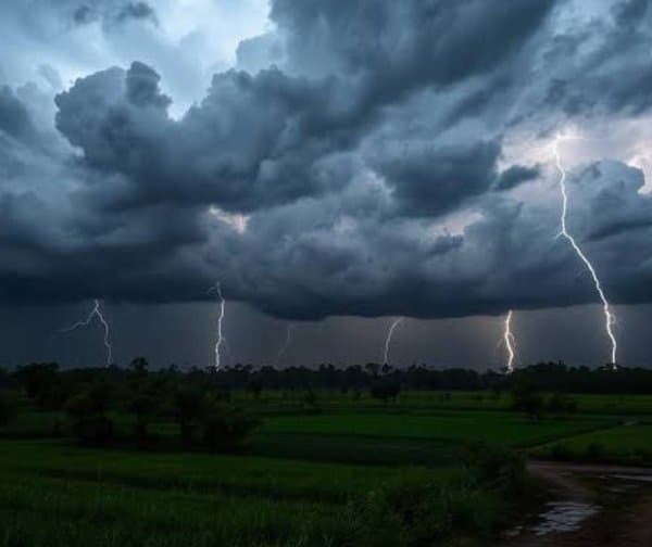 ఏపీలో భారీ వర్షాల హెచ్చరిక