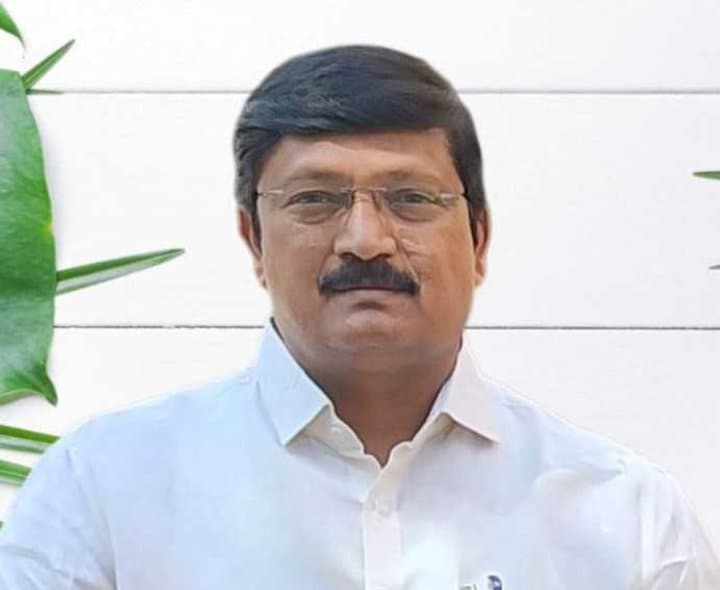 సింగపూర్ పర్యటనకు గోదూర్ టీచర్