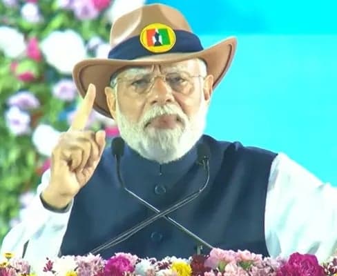 దేశాభివృద్ధిని ఎవరూ అడ్డుకోలేరు: మోదీ