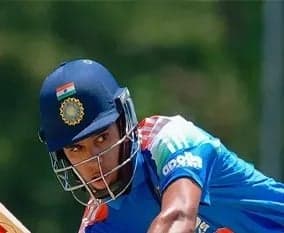 ద్రవిడ్ తనయుడు విధ్వంసం