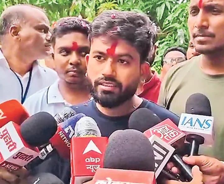 ప్రభుత్వాన్నే మారుస్తాం