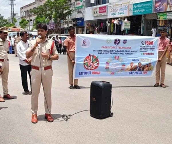 మత్తుకు దూరంగా ఉంటేనే శ్రేయస్కరం - Udayam Digital