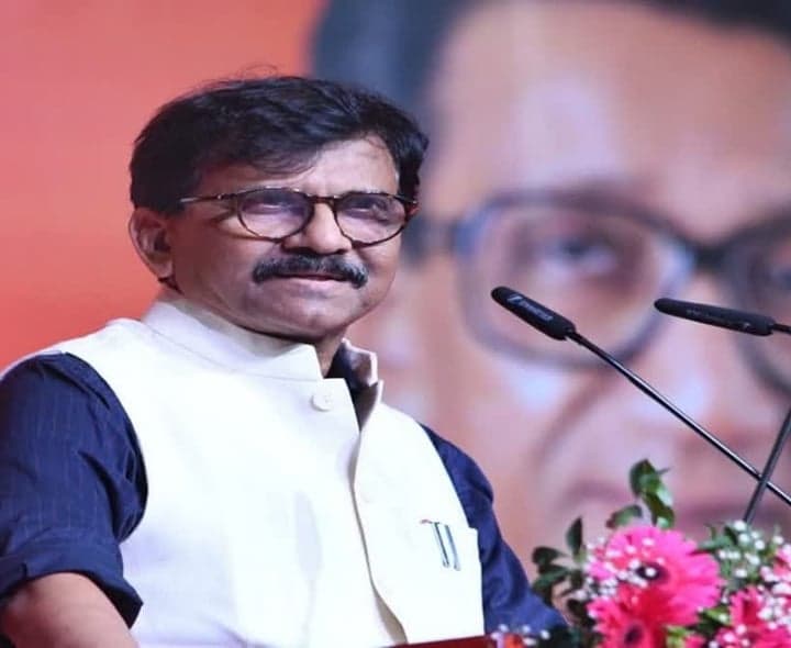 మోదీపై సంజయ్ రౌత్ విమర్శలు