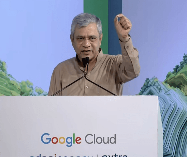 బుల్లెట్ ట్రైన్: 70 నిమిషాల్లో హైదరాబాద్ టు అమరావతి - Udayam Digital