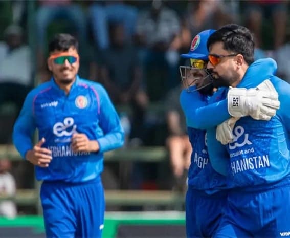 రషీద్‌ ఖాన్‌ జోరు.. ఫైనల్‌కు ఆఫ్ఘనిస్తాన్‌