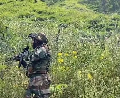 కుప్వారాలో చొరబాటు యత్నం భగ్నం