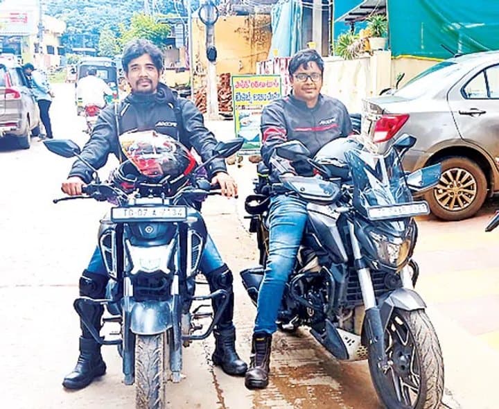 బైక్‌పై దక్షిణాది యాత్ర