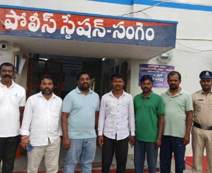 సంగెంలో బీఆర్ఎస్వీ నేతల ముందస్తు అరెస్టు - Udayam