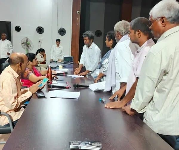 అర్జీల పరిష్కారంలో నాణ్యత పాటించాలి: డీఆర్వో