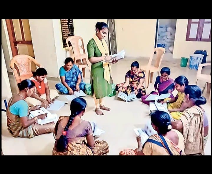 అక్షరాంధ్ర జాబితాలో భారీ పొరపాట్లు - Udayam Digital