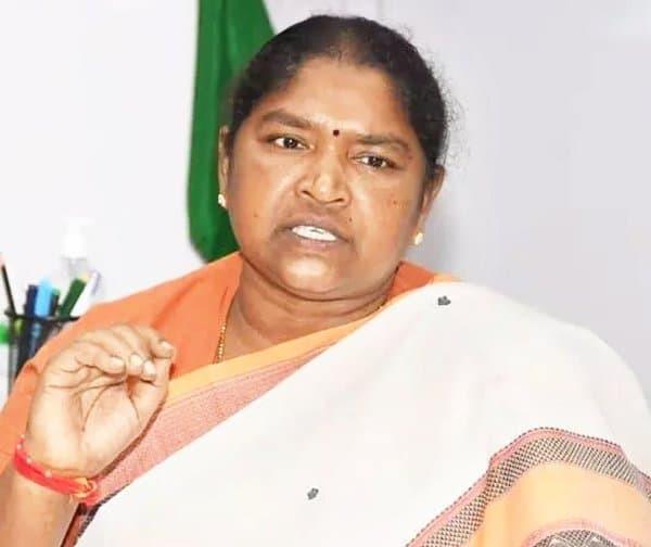 వీబీజీ రామ్‌జీ చట్టం: కేంద్రానికి మంత్రి సీతక్క లేఖ