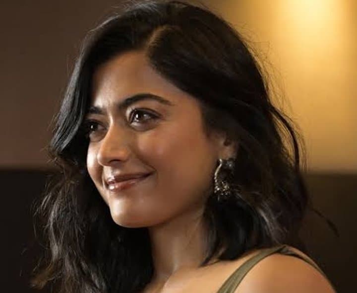 కామన్వెల్త్‌ గేమ్స్ ముగింపు వేడుకల్లో రష్మిక సందడి