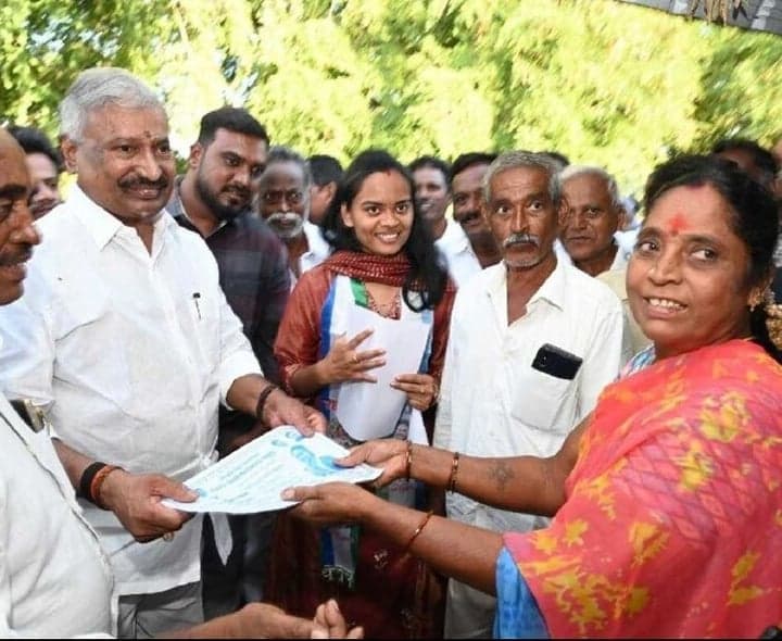 ఎంపీటీసీ, జడ్పీటీసీ ఎన్నికలపై వైసీపీ ఫోకస్ - Udayam