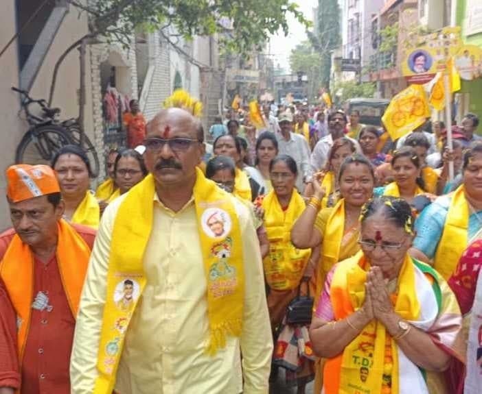ఓల్డ్ ఐటీఐ జంక్షన్‌లో కూటమి ఎన్నికల ప్రచారం - Udayam
