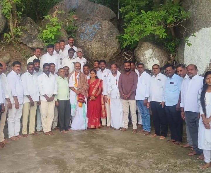 రుద్రంగిలో శ్రీలక్ష్మి స్వామిని దర్శించుకున్న ఎమ్మెల్యే - Udayam