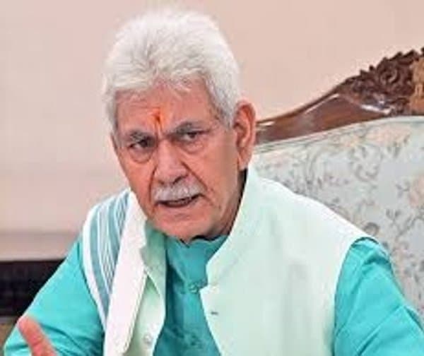 బాబా బర్ఫానీ తొలి పూజలో జమ్మూ కాశ్మీర్ ఎల్జీ - Udayam Digital