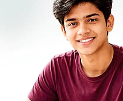 పోటీ పరీక్షలకు వ్యూహాత్మక సన్నద్ధత అవసరం