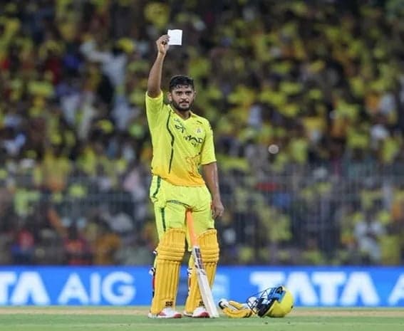 రంజీలో సీఎస్‌కే బ్యాటర్‌ విధ్వంసం