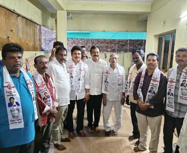 సామర్లకోటలో జనసేనలోకి పలువురు నేతలు - Udayam