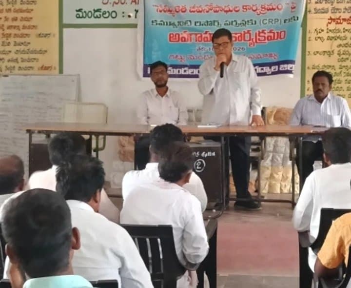 ప్రతి వర్షపు బొట్టును ఒడిసిపట్టాలి