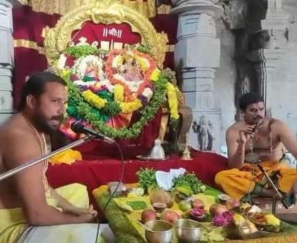 యాదాద్రిలో వైభవంగా నిత్య కళ్యాణం - Udayam