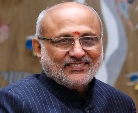 హైదరాబాద్‌లో ఉపరాష్ట్రపతి పర్యటన