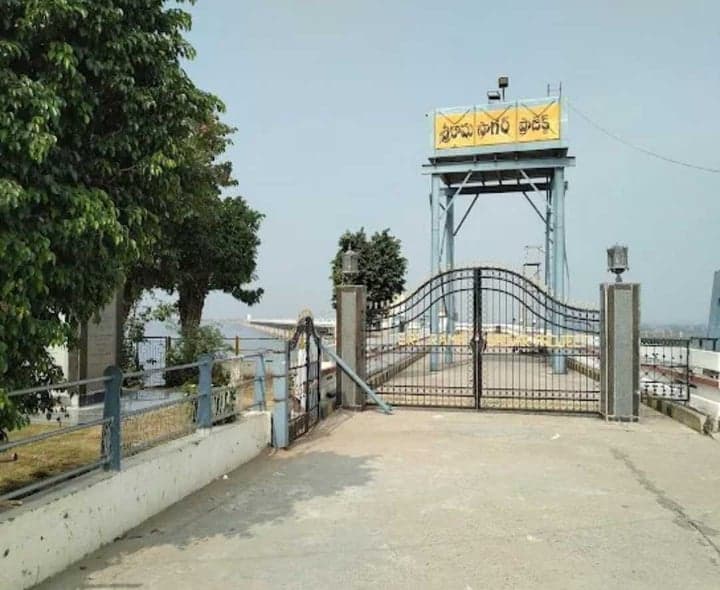 ఎస్సారెస్పీలో 38.36 టీఎంసీల నీరు - Udayam